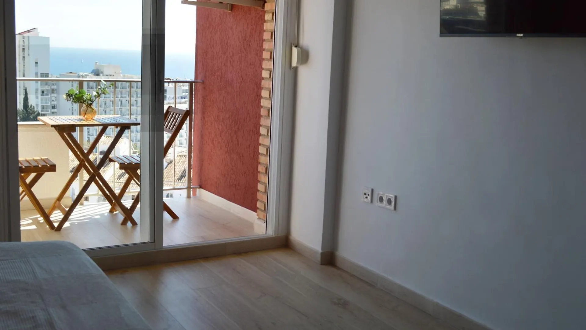 Apart With Swimming Pool Open All Year Benalmádena Appartement