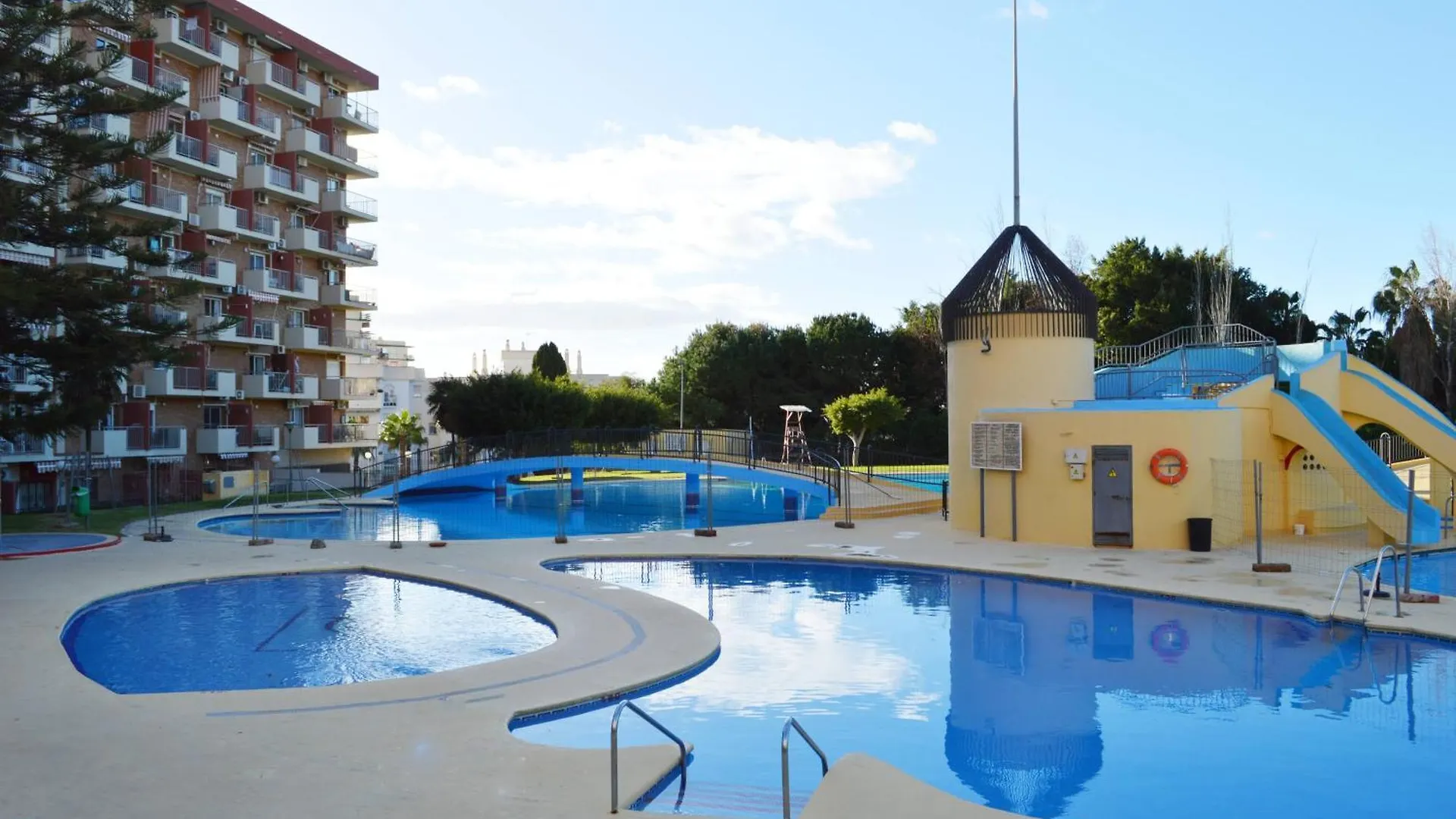 Apart With Swimming Pool Open All Year Benalmádena